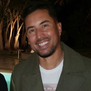 Meet your Posher, Nicholas